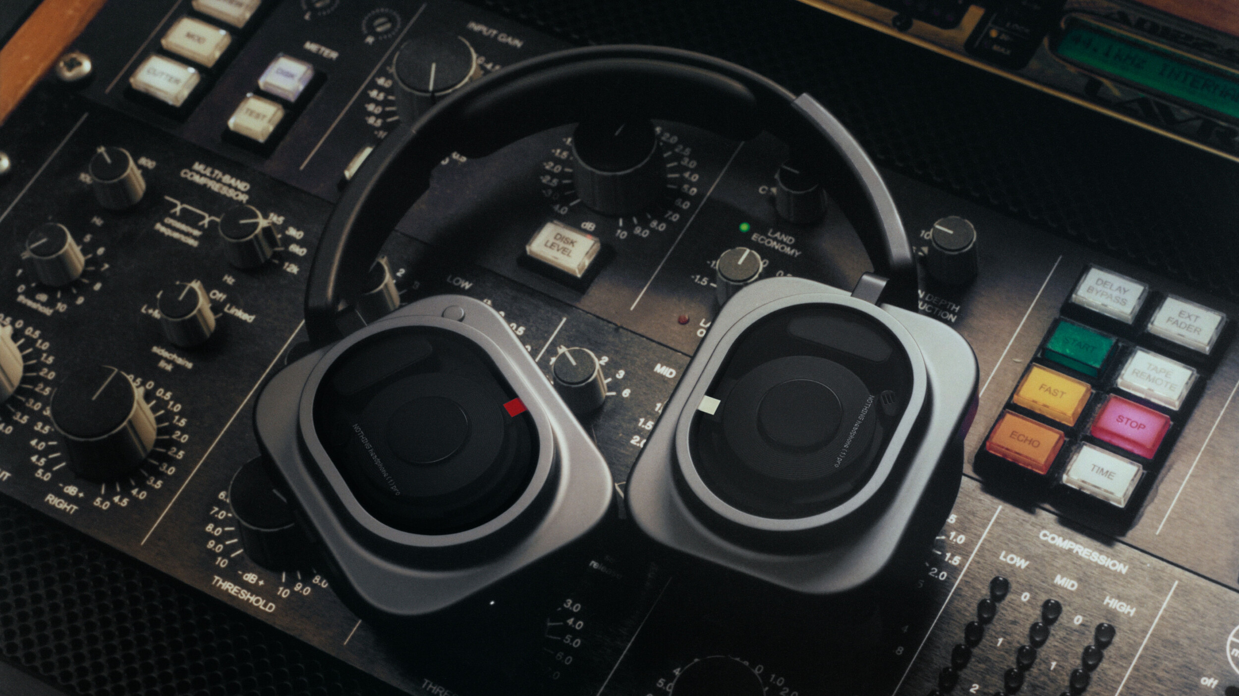 Nothing Headphone (1) Pro