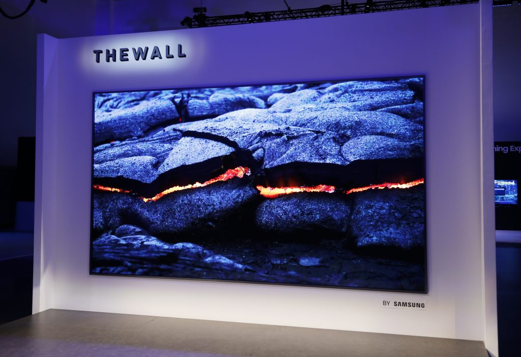 The-Wall-Modular-MicroLED-146-inch-TV-21-1024x701